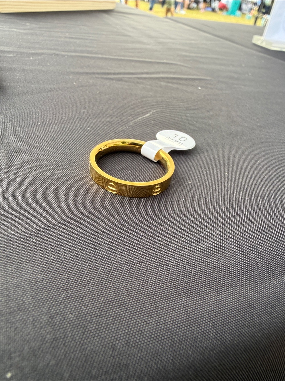 Gold Screw-Accent Women's Ring